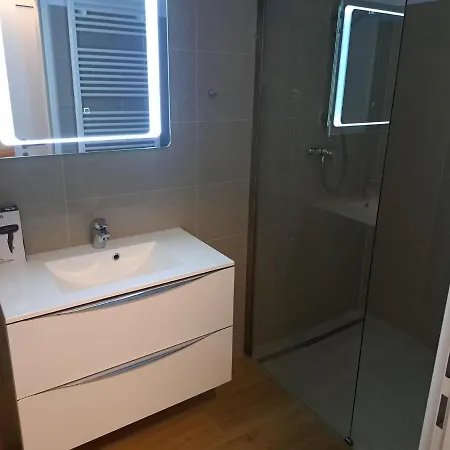 Haus Eichkogel Dom wakacyjny Guntramsdorf