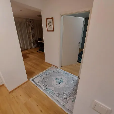 Dom wakacyjny Haus Eichkogel Guntramsdorf