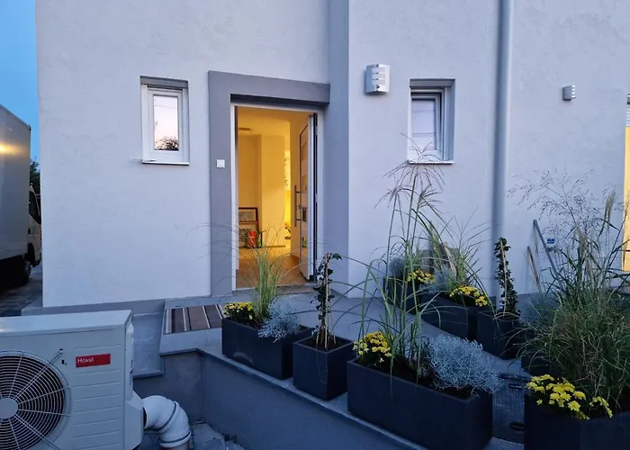 Haus Eichkogel بيت للعطل *